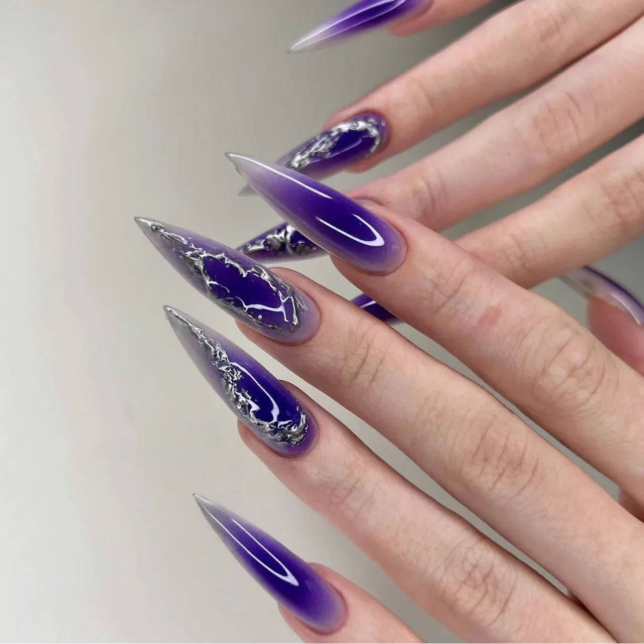 24Pcs Long Stiletto Nails Set Press on Pink Edge French Detachable Fake Nails Art Simple Artificial Full Cover False Nails Tips