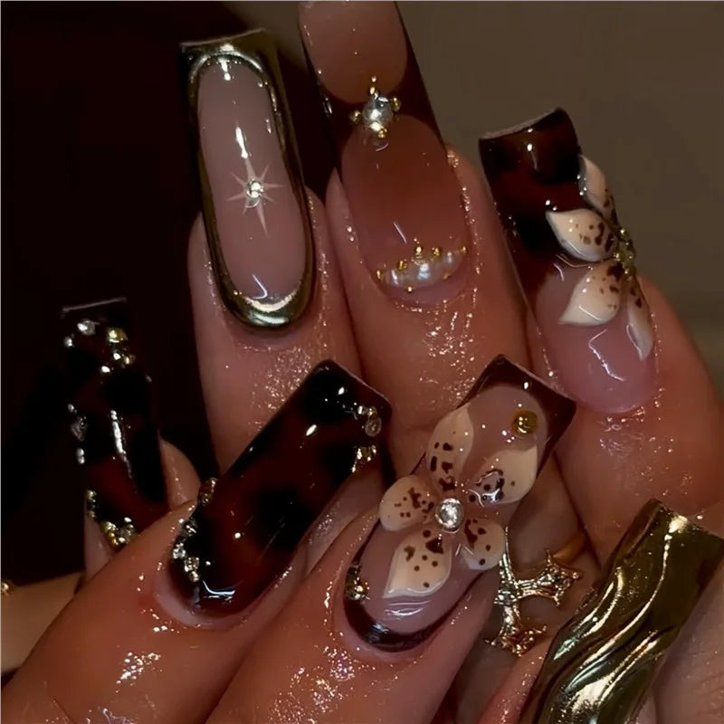 The "Platinum Artistry" Long Artistry Sets
